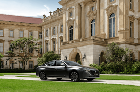 东风日产公布“油电同智”战略首车：天籁·鸿蒙座舱新车首发亮相