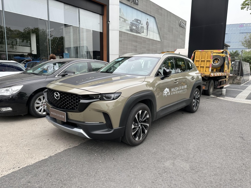实拍马自达CX-50行也：“降价增配”，新增2.5升畅行版如何？