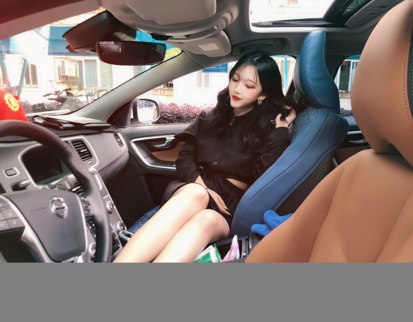 小姐姐非常喜欢的汽车座套