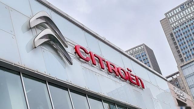 客流涨6倍，不输隔壁本田？摸底雪铁龙凡尔赛C5 X