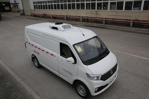 高温超长待机 长安跨越性V5冷藏车创富领“鲜”一步