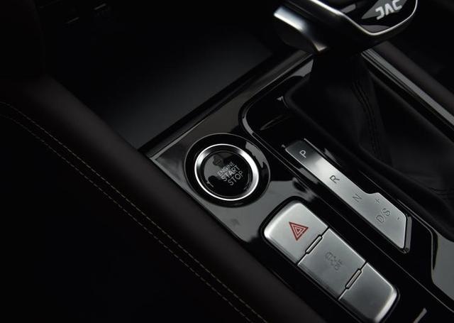 嘉悦A5正式上市，8.48万起，轿跑掀背，搭1.5T+CVT，网友：要火