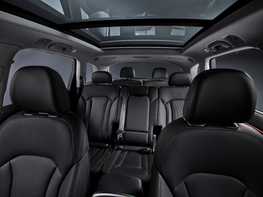 3.0T+V6还标配7座，全新奥迪Q7真是又大又强