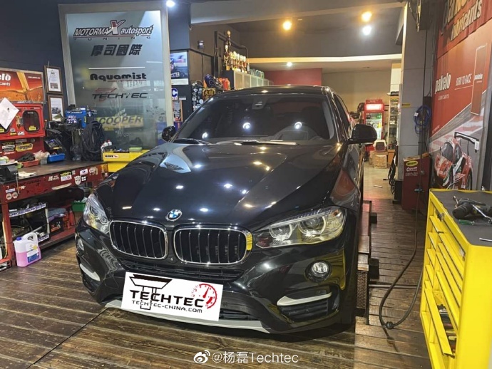 宝马新X6 35i改装刷ECU德国Techtec电脑程序升级