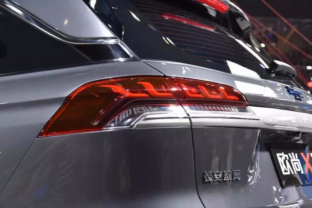 中国从来不缺SUV，但缺少像长安欧尚X7这样的精品紧凑级SUV