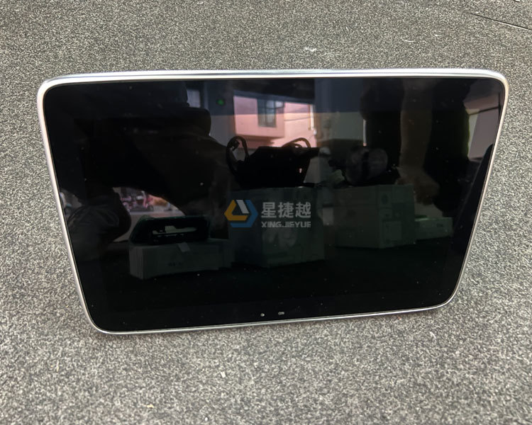 百万豪车奔驰GLS450这个功能减配了？升级原厂后排娱乐多媒体系统