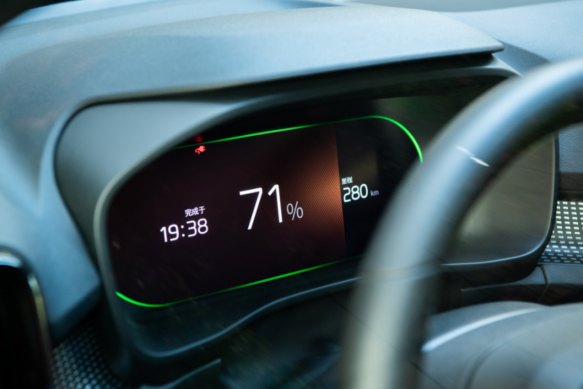 想买电动SUV？沃尔沃XC40 RECHARGE满足你的一切