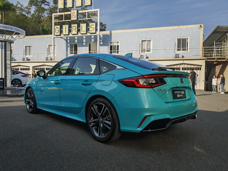 潮玩性能轿跑 体验广汽本田型格HATCHBACK