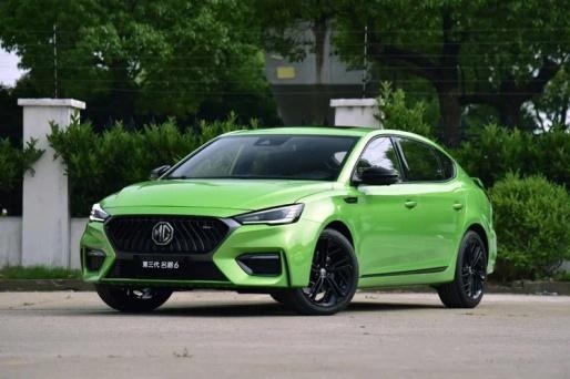 潮流青年必选的车——2020款名爵6，这尾翼太好看了吧