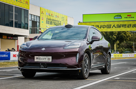 18万选纯电SUV，昊铂HT硬钢“双6”吵架没赢过，打架没输过！