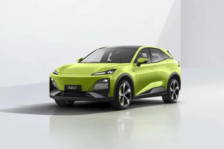 入门即高配，长安深蓝S7售14.99万，无框车门+远程启动，适合家用
