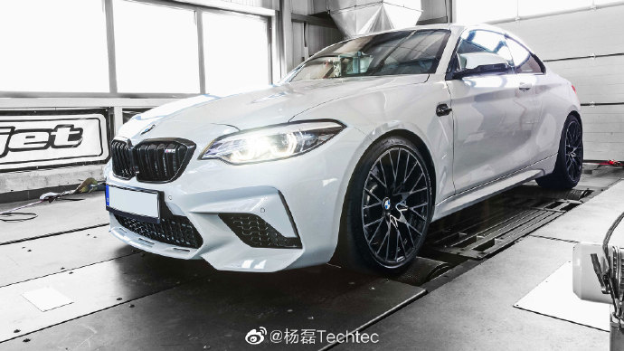 宝马M2C德国Techtec新版刷电脑刷ECU改装电脑
