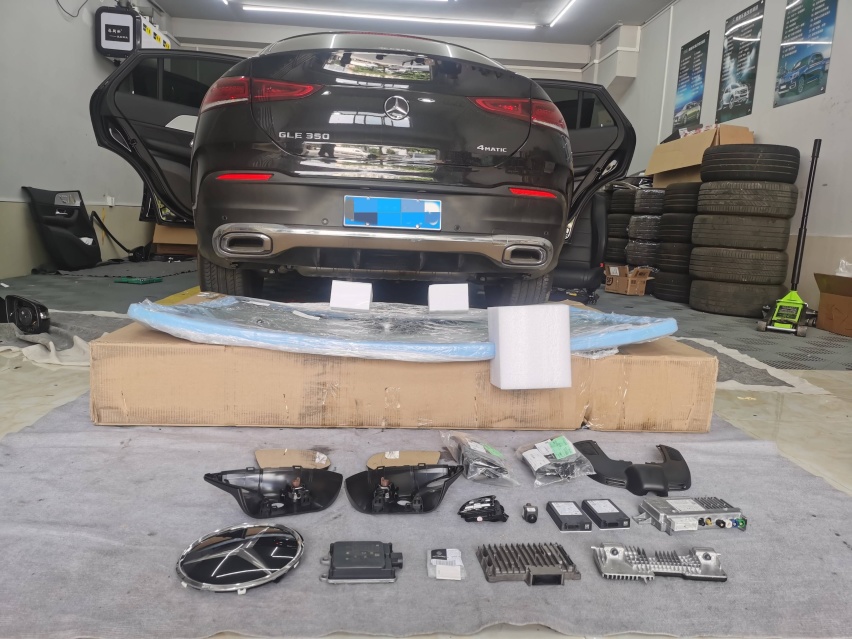 22款奔驰GLE350 Coupe升级23P智能驾驶辅助、360全景影