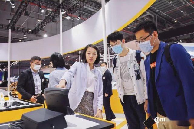 裸眼 3D曲面显示屏、4D成像雷达，大陆展台上好东西还真不少
