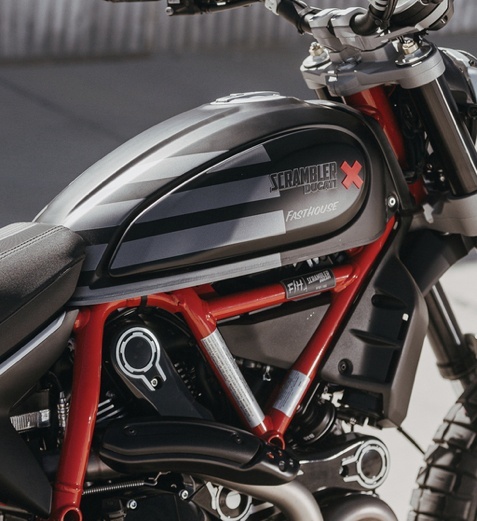 杜卡迪Scrambler潮牌联名限量版，换壳割韭菜