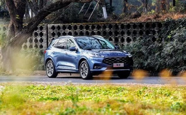 想买辆合资四驱SUV，这几款车终端优惠给力，裸车价不到20万