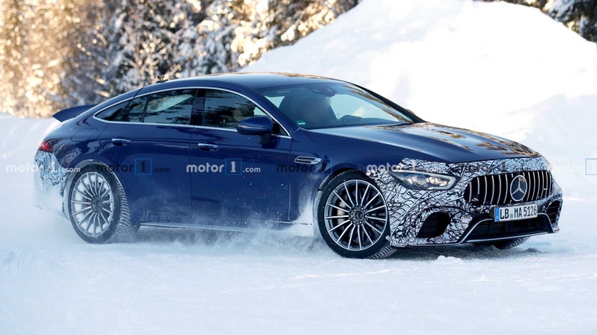 奔驰AMG GT 73 Hybrid谍照曝光，V8T+电动机
