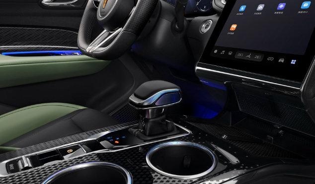 一台面向大众的豪华A级SUV，浅析红旗入门新作红旗HS3
