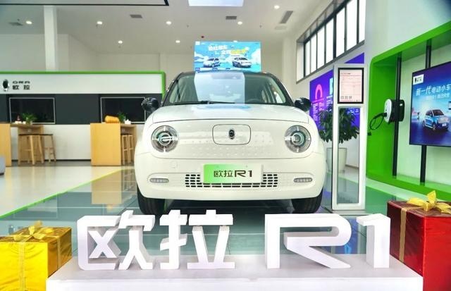 车圈女神为何对欧拉R1欲罢不能?
