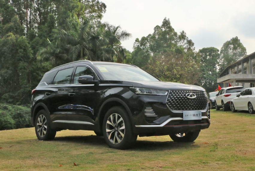又是一台狠角色，1.5T+9CVT，顶配不到11万！