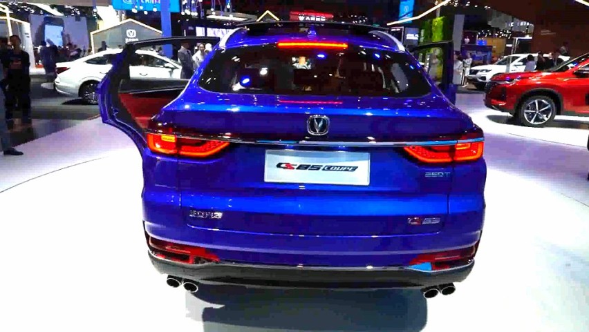 上海车展看长安CS85,网友：看车身像30万的，看轮辋像5万的！