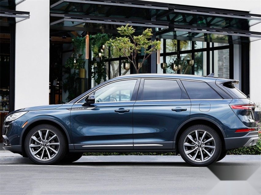 标配2.0T+8AT，豪华SUV不到25万起！这些全新SUV