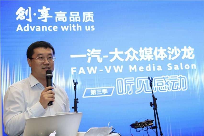 何小鹏变相削权李鹏程，王桐能否带领小鹏汽车打开新思路？