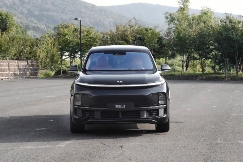大过比亚迪唐，比理想L8还省，30多万买6/7座SUV，汉兰达依然香？