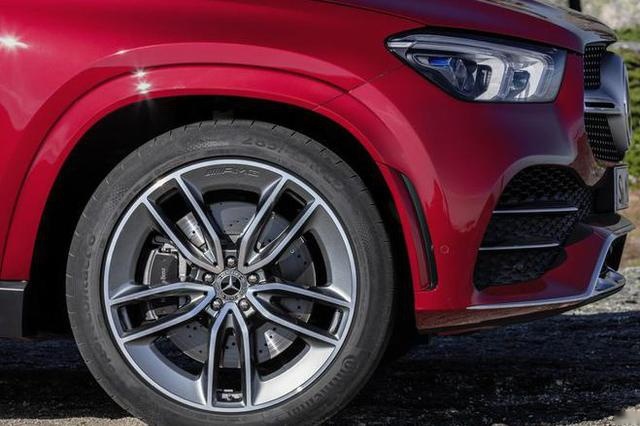 换家族新设计 奔驰GLE Coupe/GLE53发布