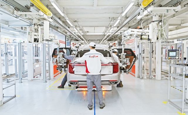 瞩目：新红旗2021年销量突破30万，车主已达60万