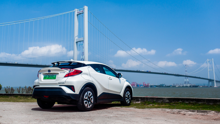 优于燃油的动力与乐趣 试驾丰田C-HR EV