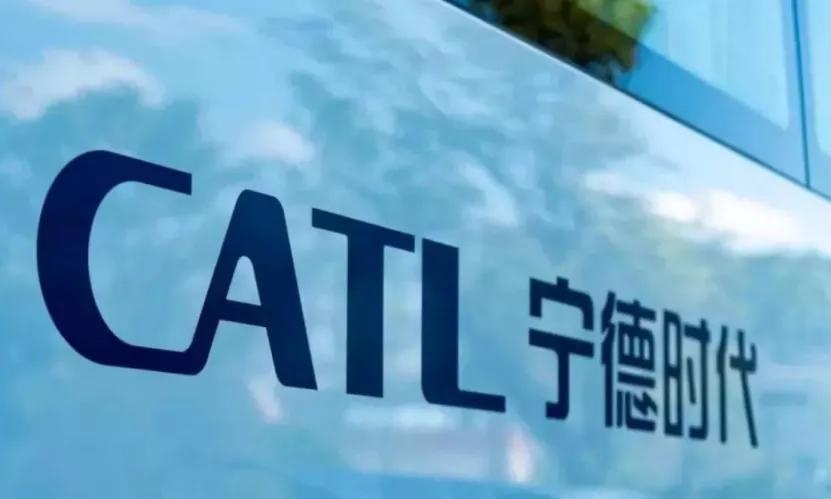 新款保时捷Macan公布售价；小米收购自动驾驶公司