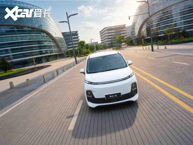 凌晨四点的城际高速：向上V6让L2从“炫技”变成“伙伴”