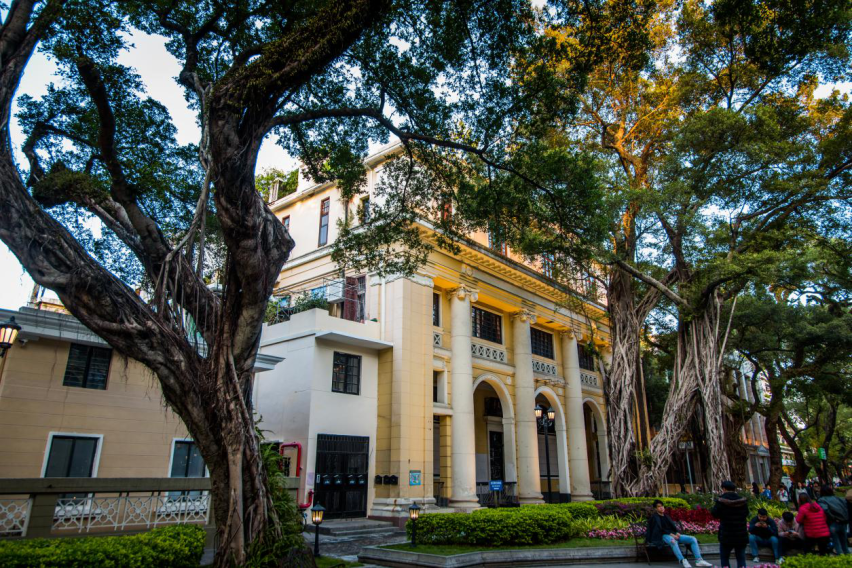 一个人一座城 一台吉利嘉际带你品读广州历史