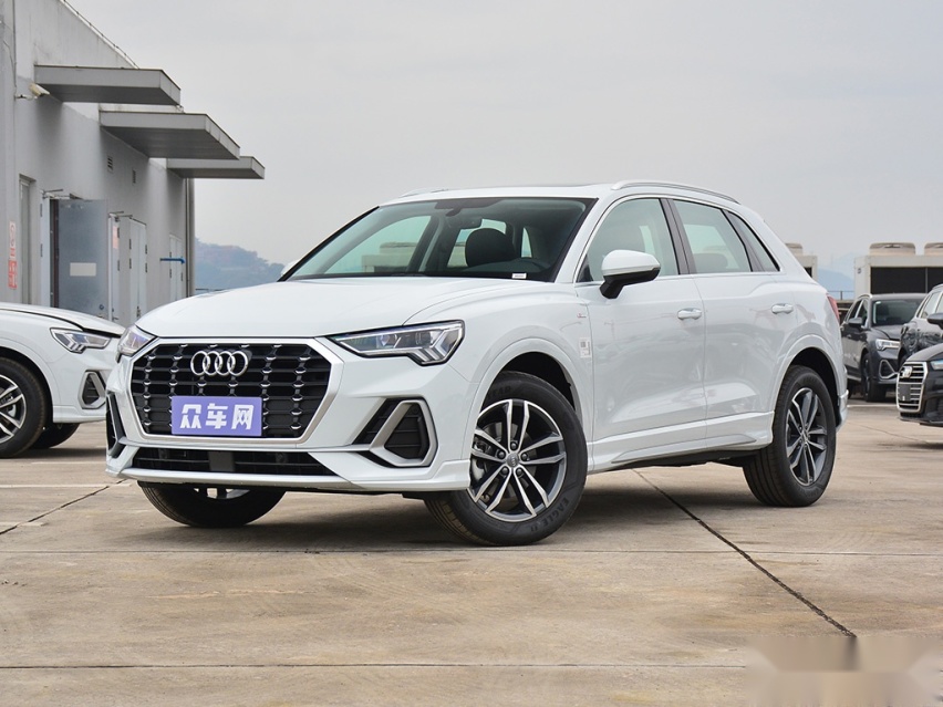 比Q5还漂亮的奥迪Q3，价格25万左右，30天卖6335辆