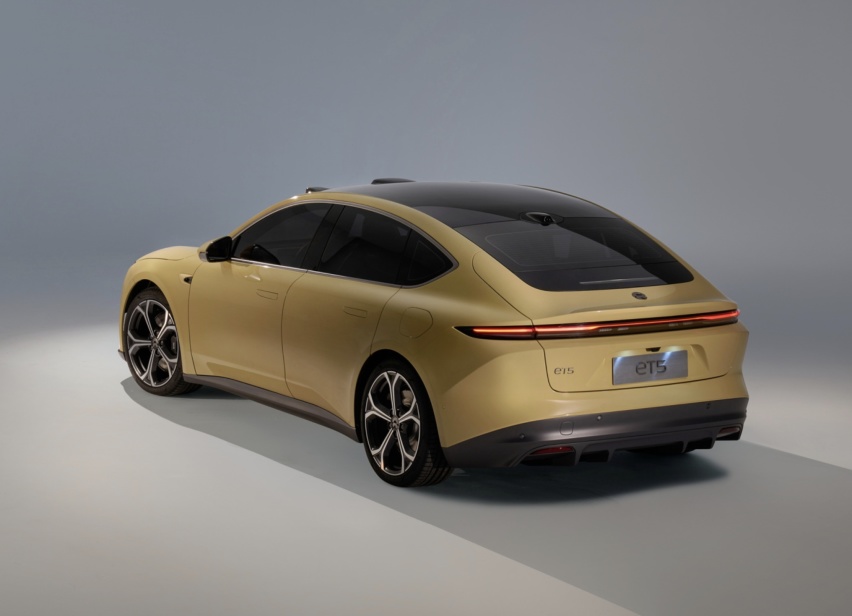 蔚来ET5不带电池25.89万起售！特斯拉Model 3直接竞品，销量担当？