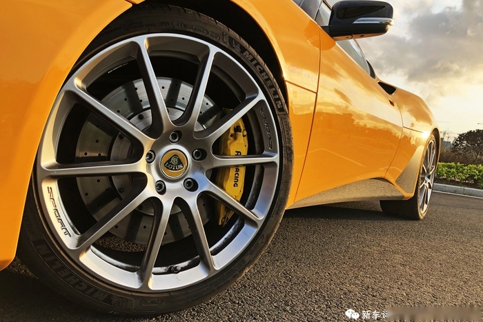 小孩才做选择题 路特斯Evora/雷克萨斯LC500h轻体验