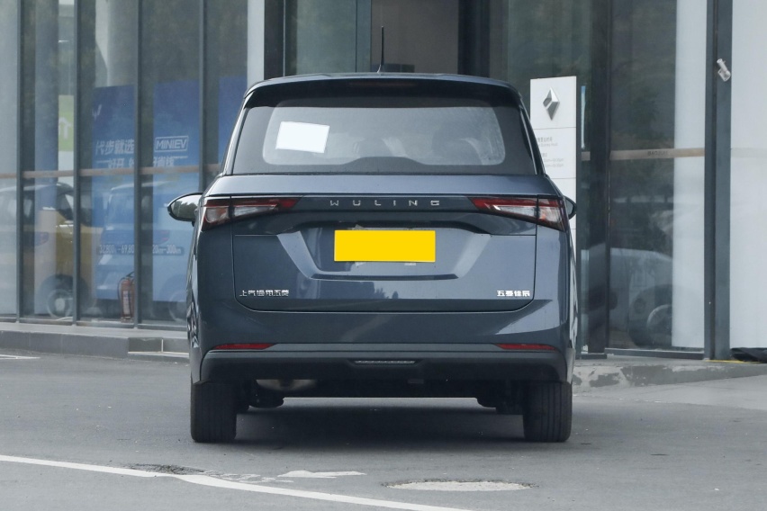 购车预算7万,想买经济型7座MPV,五菱佳辰皮实耐用还省油