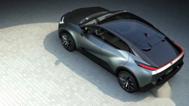 与普锐斯设计同源，丰田bZ Compact SUV