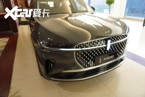 人生第一辆豪车，林肯航海家