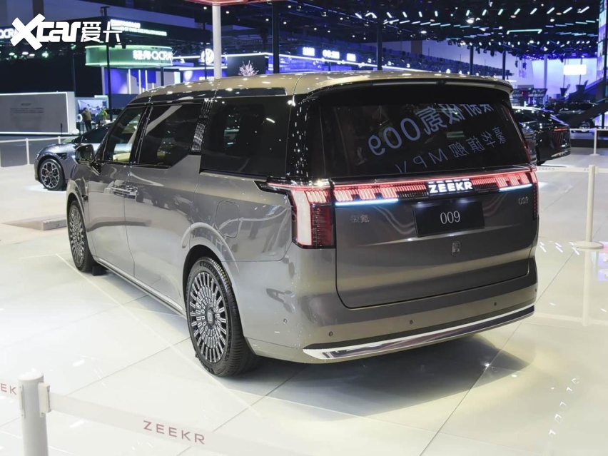 限时4138万元起售2026款极氪009上市能否成为爆款?(图4)