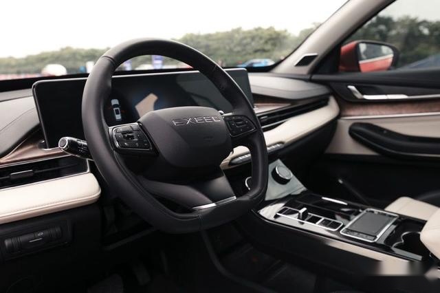 硬核实力直面合资SUV，EXEED星途LX上市，黑科技加持领先同级
