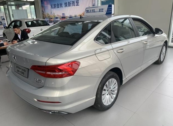 Q1轿车销量榜：奥迪A6L疲软，特斯拉Model 3领涨