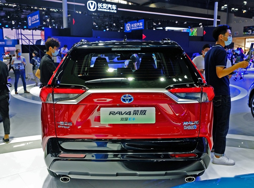 丰田新车来袭，被外媒称“史上最强RAV4”