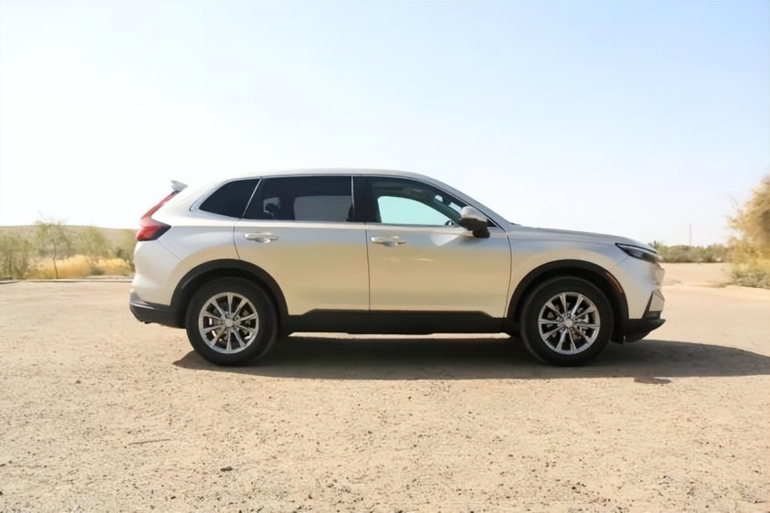 20万买合资SUV,要配置还是省油？大众探岳对比本田CR-V,咋选