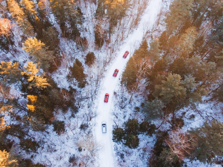 勇敢者的游戏，看广汽三菱“四驱兄弟”玩转“冰雪版秋名山”