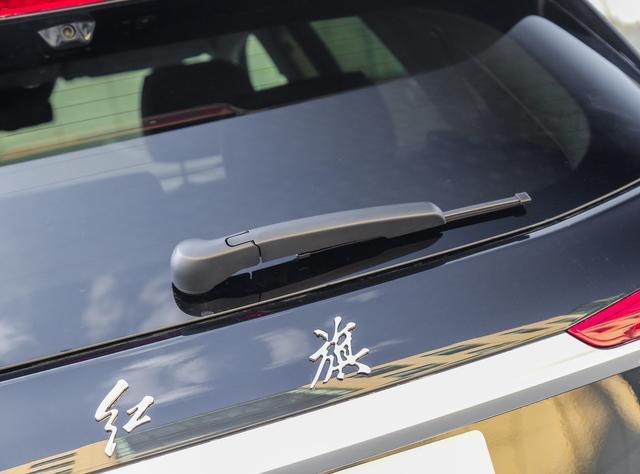 红旗没有让国人失望！高端SUV月销近万台，BBA紧张了吗？
