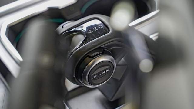 坦克又一款新车上市，可油可电还能越野，关键才卖27.98万起