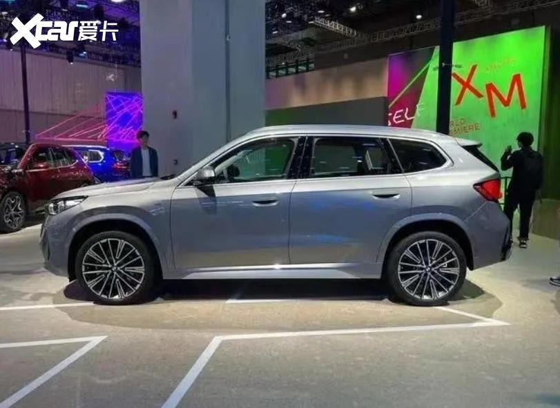 全新林肯冒险家焕新对比宝马X1，美系 vs德系