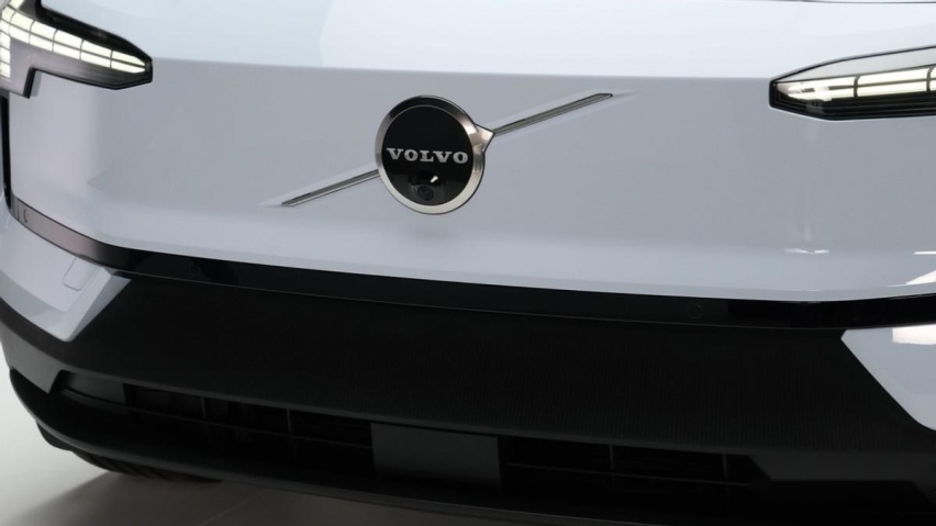 沃尔沃最小的纯电SUV，续航480km，每月养车约700元/月？